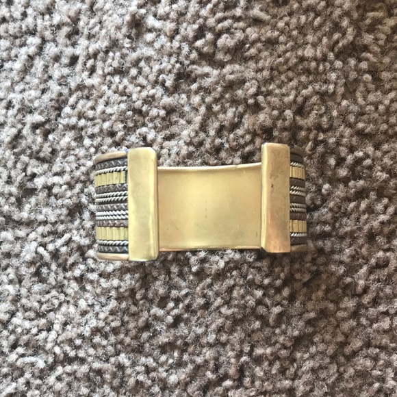 Vintage brass cuff bracelet, GUC - Picture 2 of 2